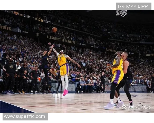 科比复出震撼全场猛龙对决湖人再现经典对抗盛宴