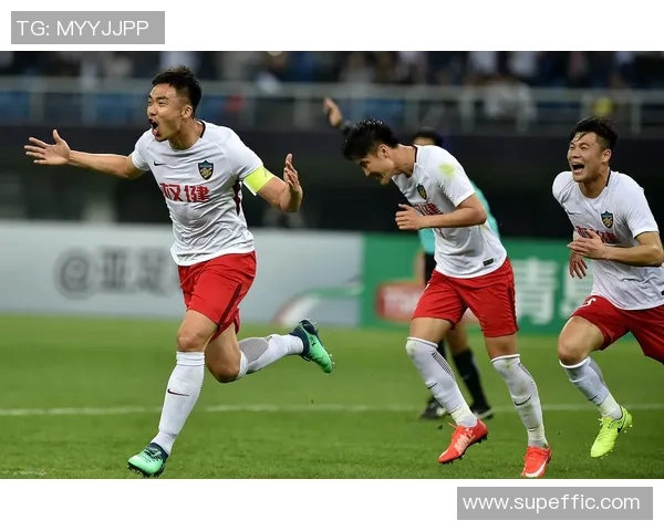 柏太阳神与天津权健激战正酣在线直播精彩瞬间全程回顾 柏太阳神与天津权健激战正酣在线直播精彩瞬间全程回顾