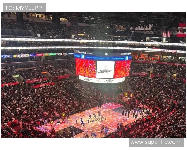 雷霆与火箭激战第一节精彩回顾8月25日NBA赛场上的对决瞬间